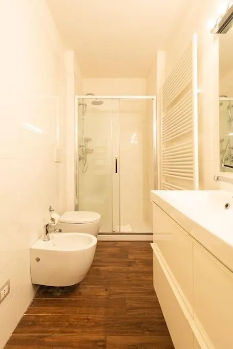 Crocetta Traviata Bilocale I Piano - Mirable Pm Apartment Milan