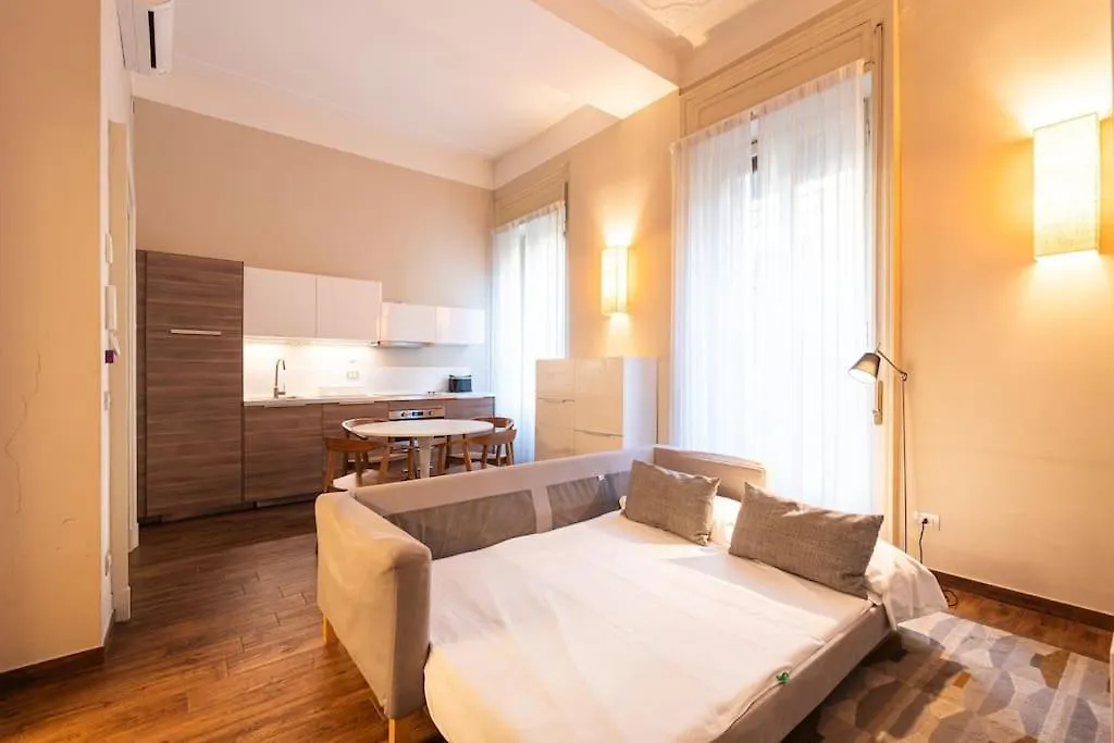 Crocetta Traviata Bilocale I Piano - Mirable Pm Apartment Milan
