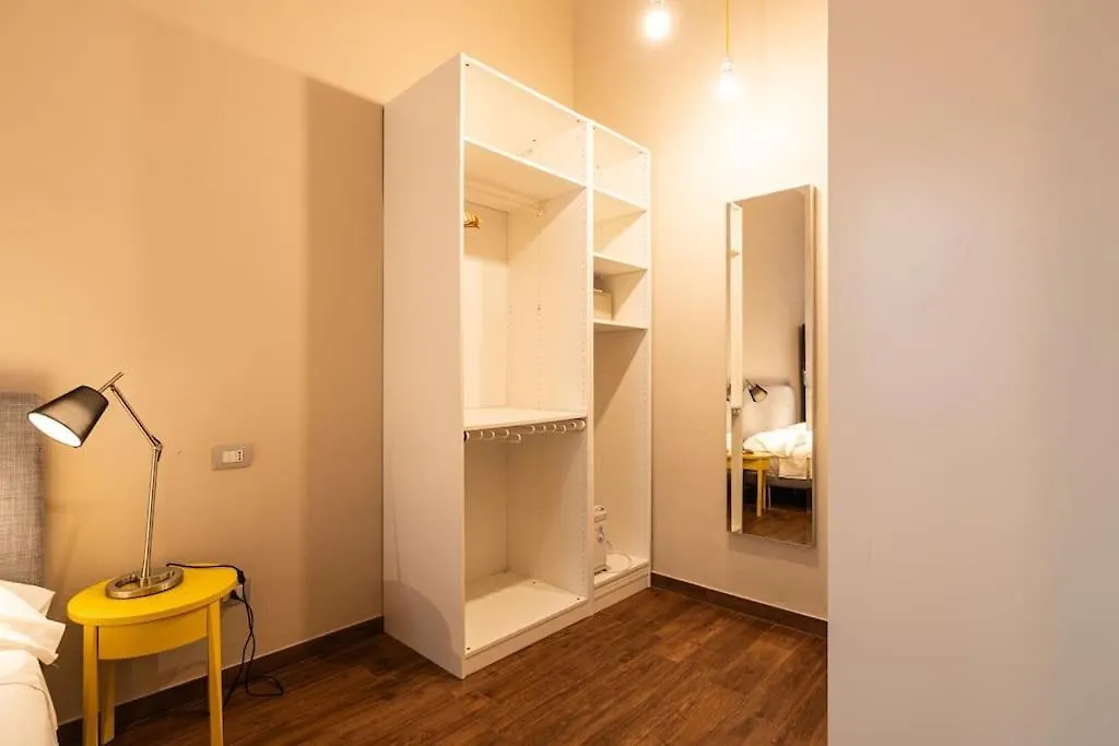 Crocetta Traviata Bilocale I Piano - Mirable Pm Apartment Milan