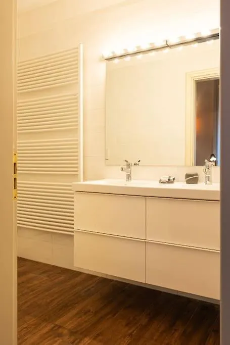 Crocetta Traviata Bilocale I Piano - Mirable Pm Apartment Milan