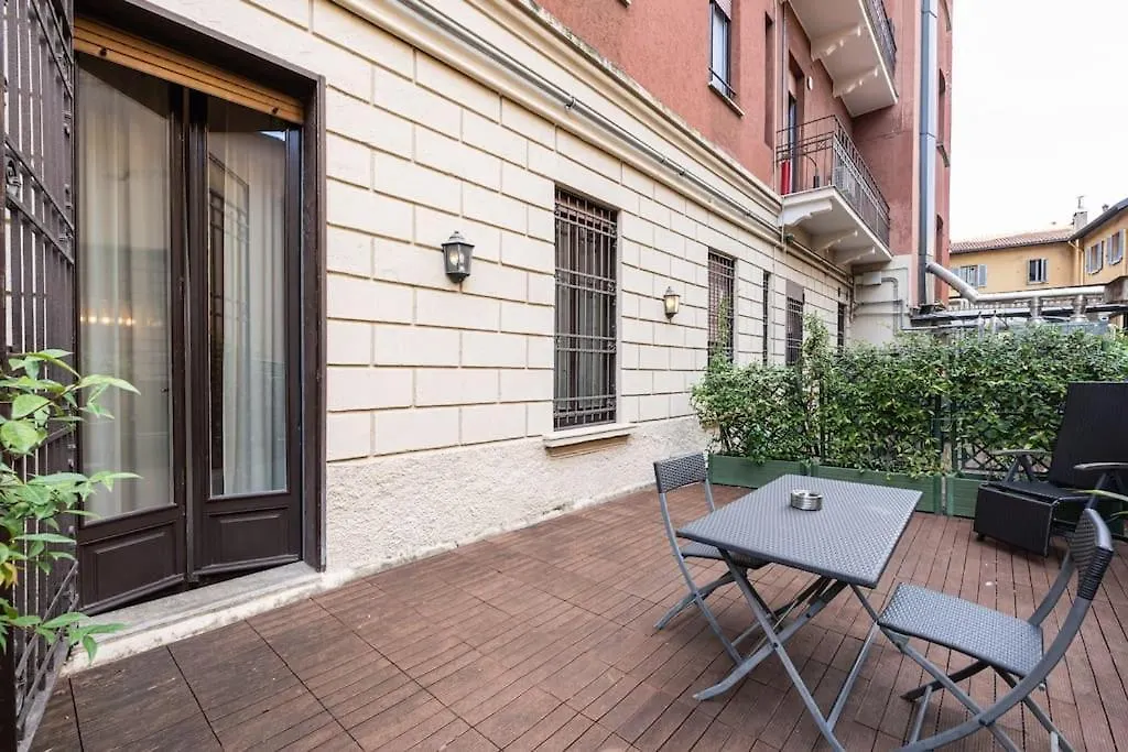Crocetta Traviata Bilocale I Piano - Mirable Pm Apartment Milan 0*,